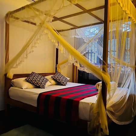 Pradeep Guest House Mirissa Luaran gambar