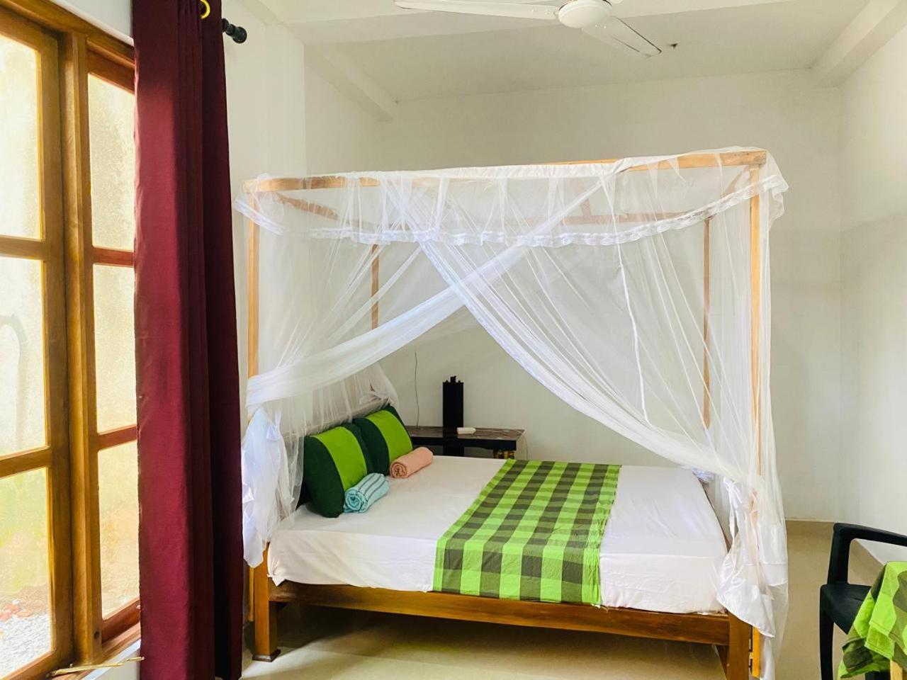 Pradeep Guest House Mirissa Luaran gambar